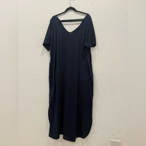 Elegant Black Maxi Dress